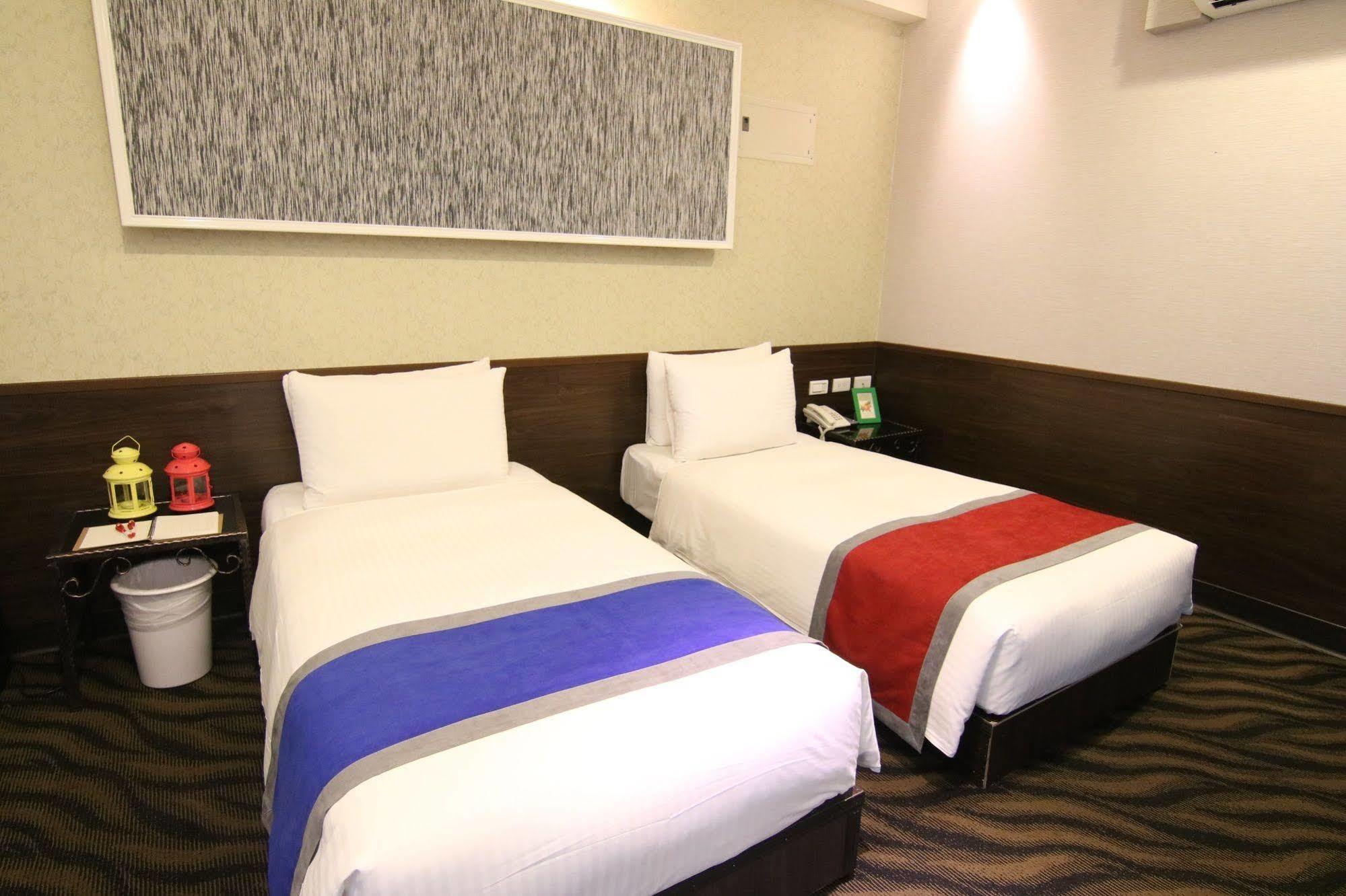 Hotel 6 - Ximen Đài Bắc Ngoại thất bức ảnh